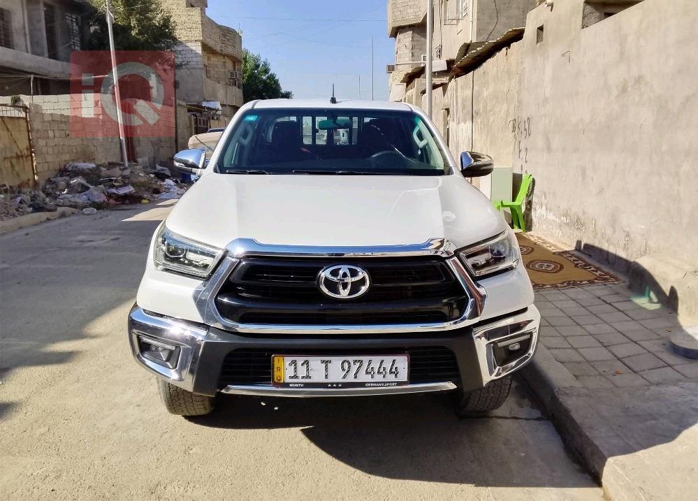 تويوتا هايلوكس